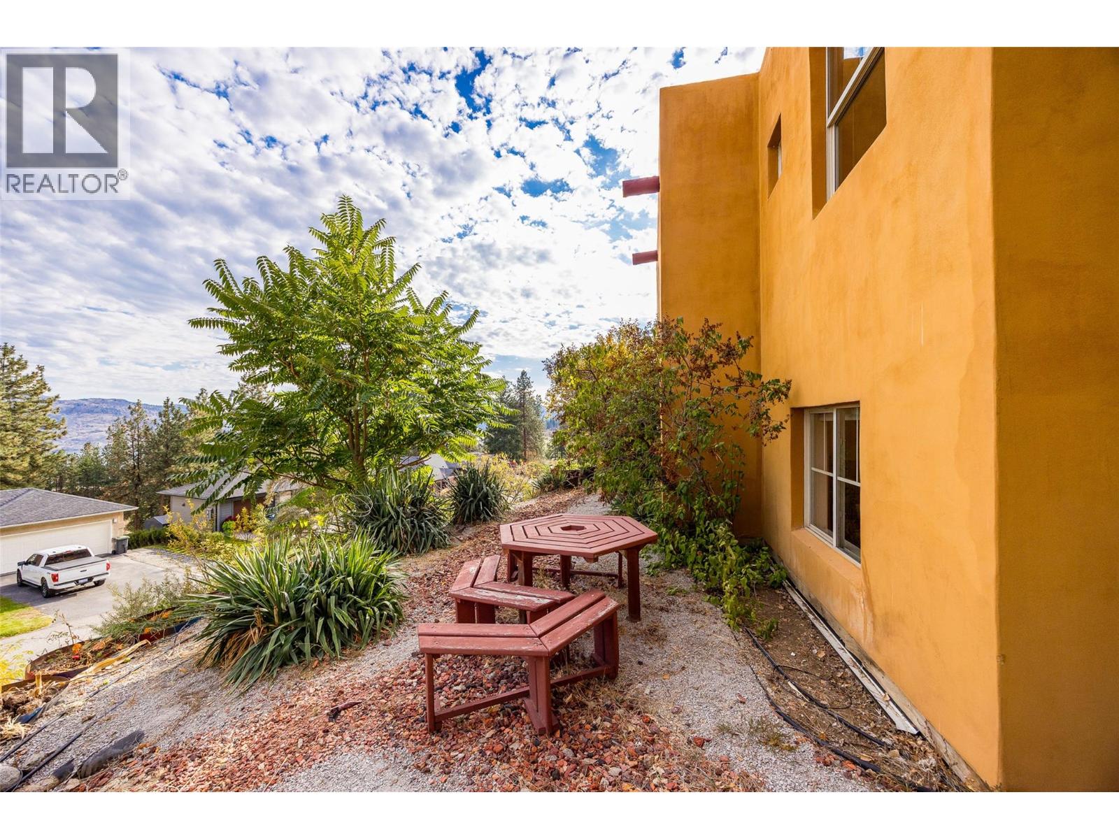  4610 Ponderosa Drive, Peachland