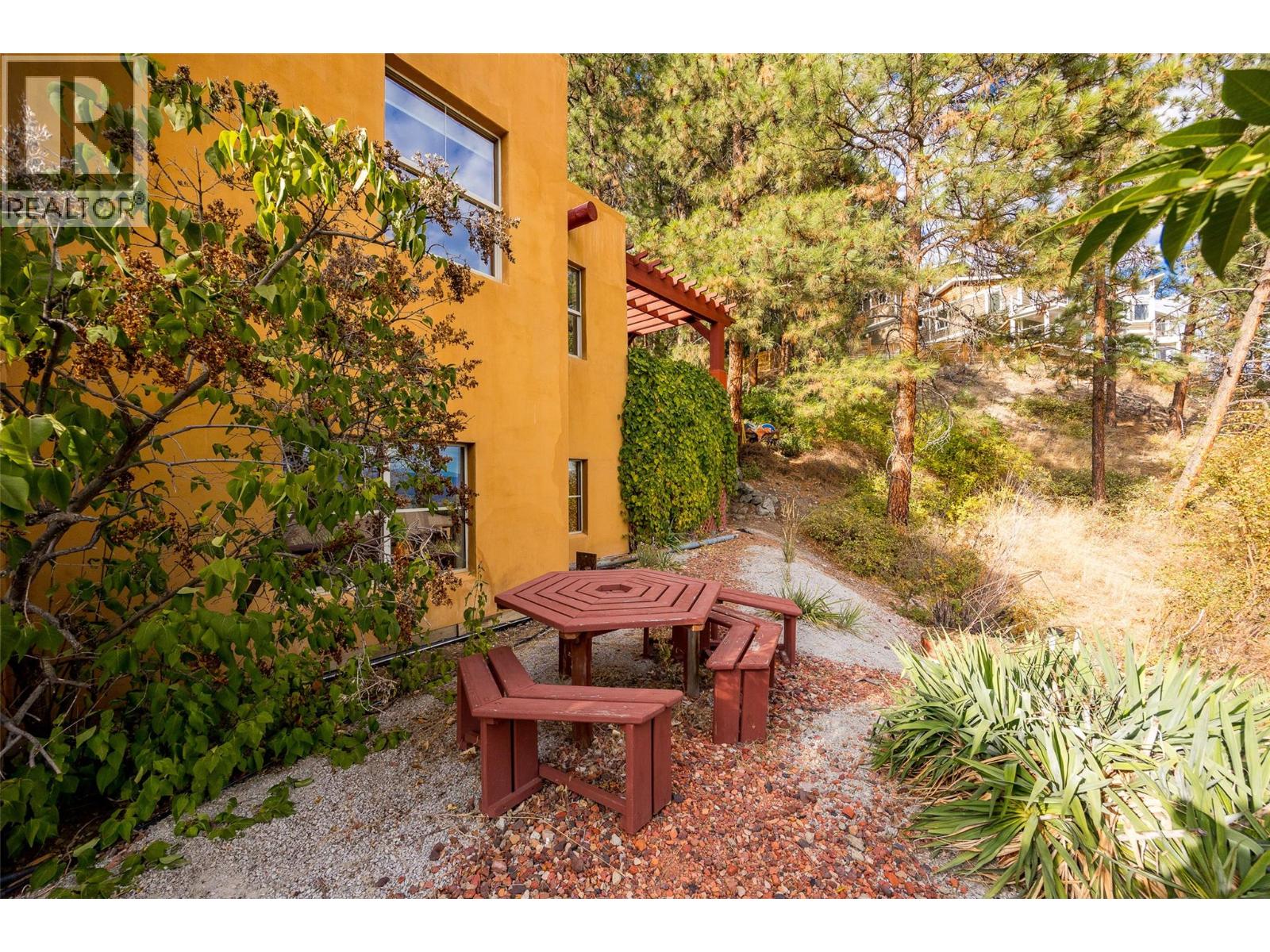  4610 Ponderosa Drive, Peachland