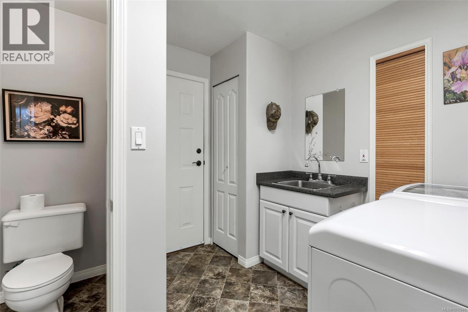 165 Okotoks Rd, Malahat