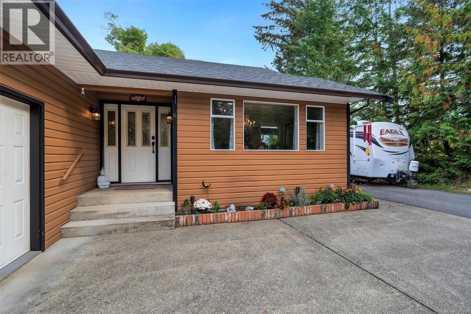 165 Okotoks Rd, Malahat