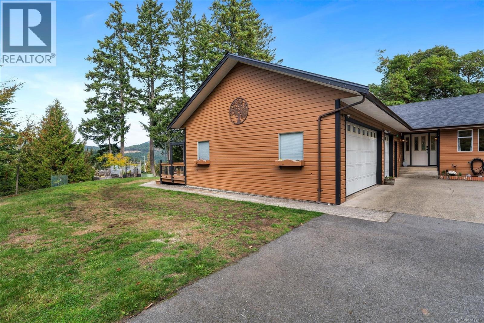 165 Okotoks Rd, Malahat