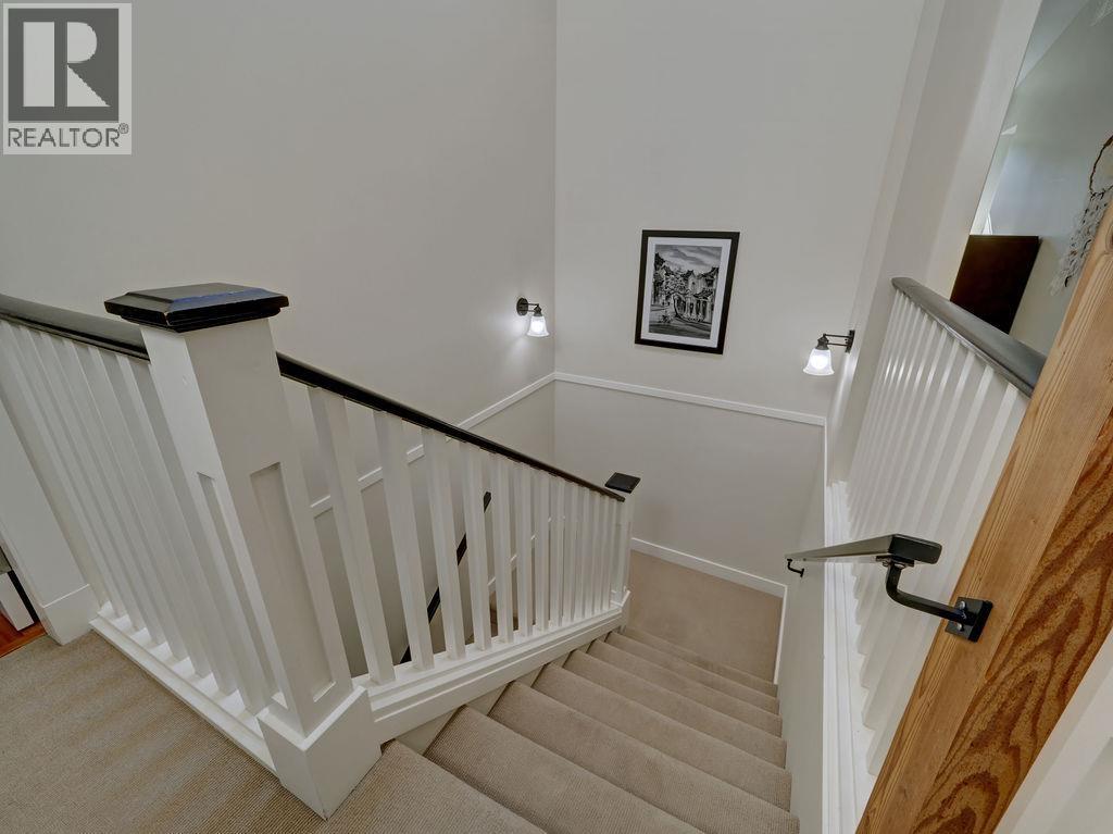 8116 SOUTHWOOD ROAD, Halfmoon Bay