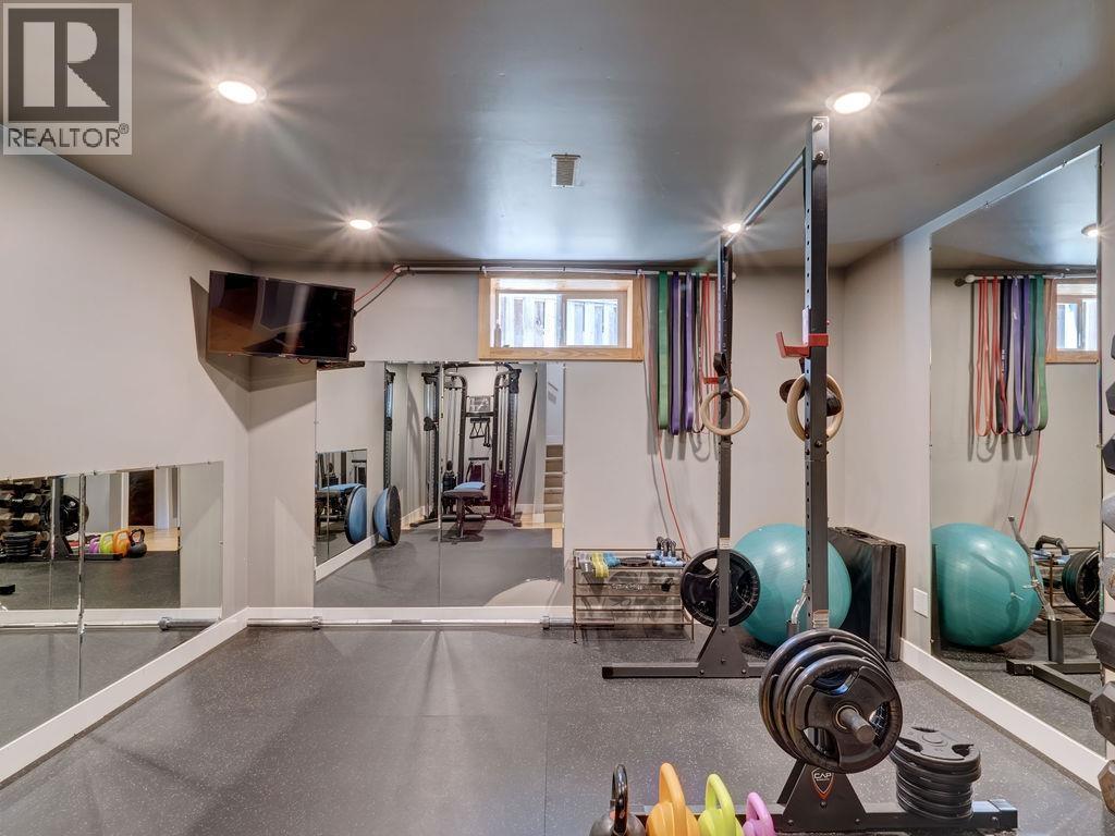 8116 SOUTHWOOD ROAD, Halfmoon Bay