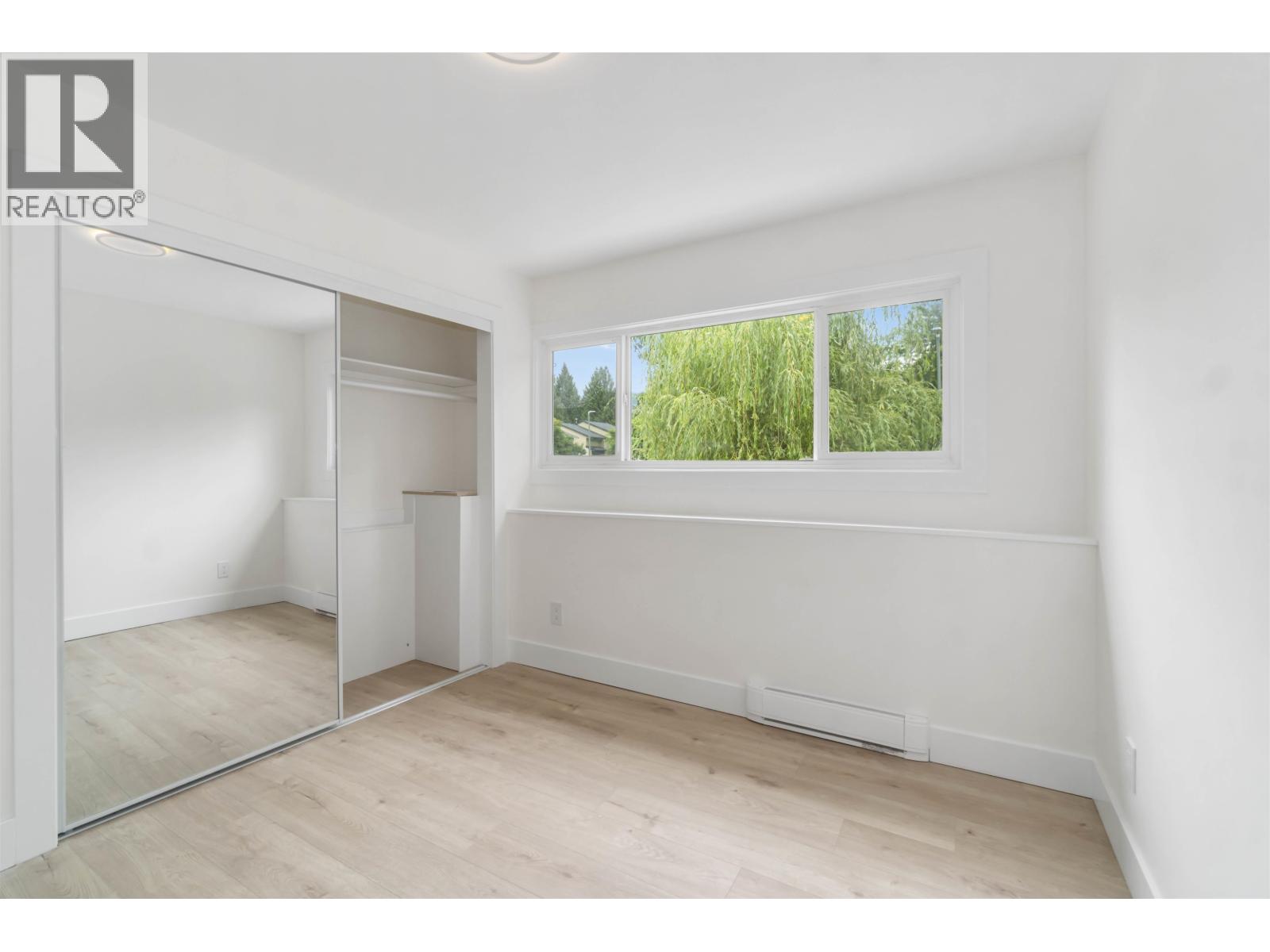 3228 SALT SPRING AVENUE, Coquitlam