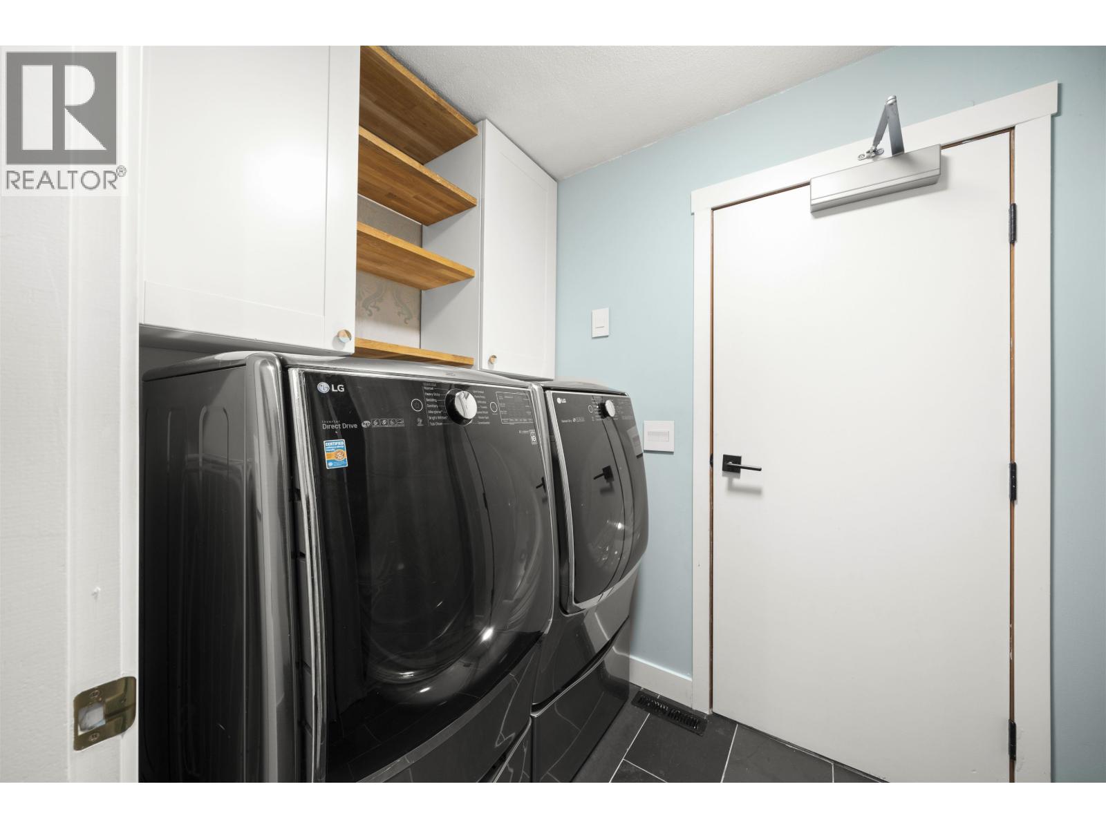 4939 LINDEN Drive, Delta