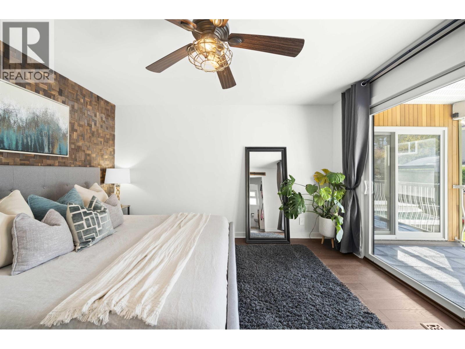 4939 LINDEN Drive, Delta