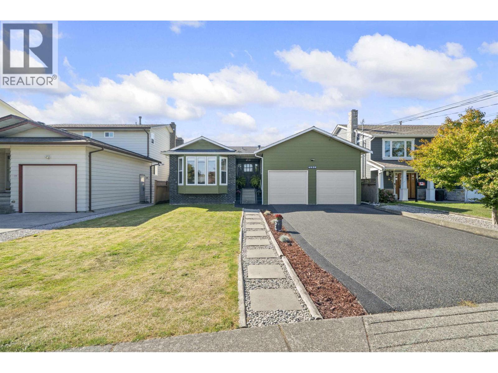 4939 LINDEN Drive, Delta