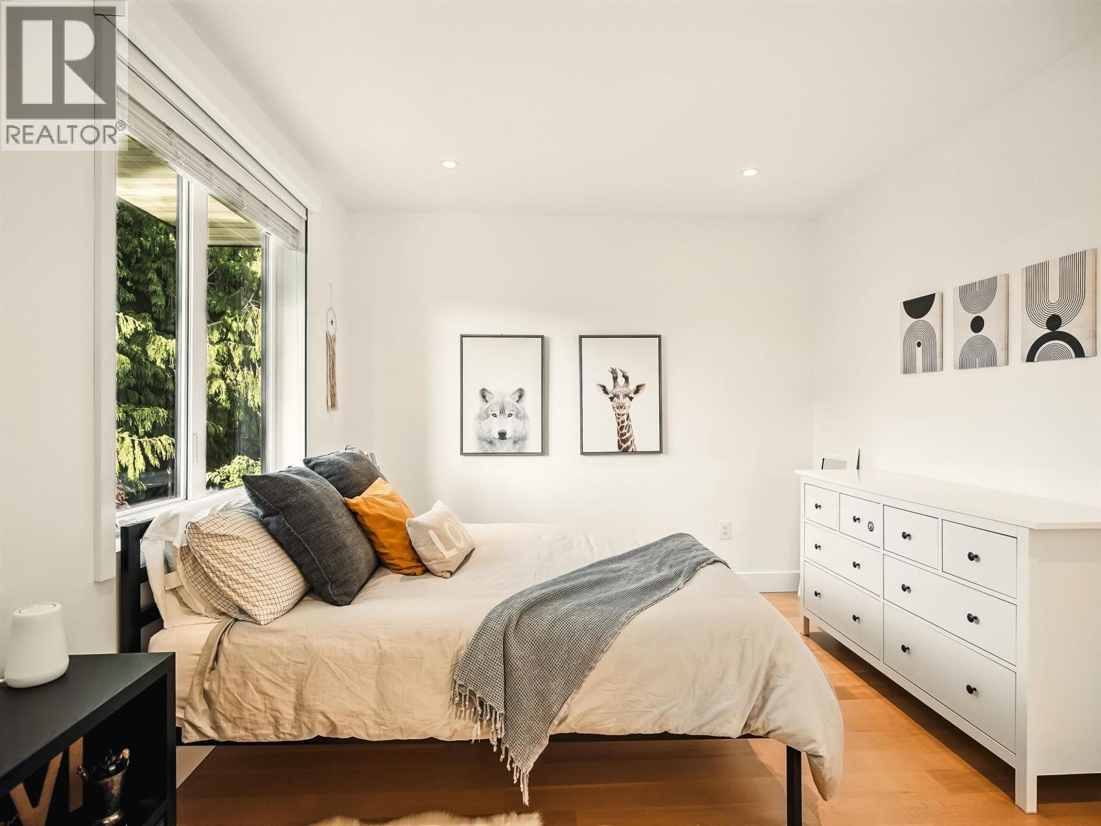 452 E 4TH STREET, North Vancouver