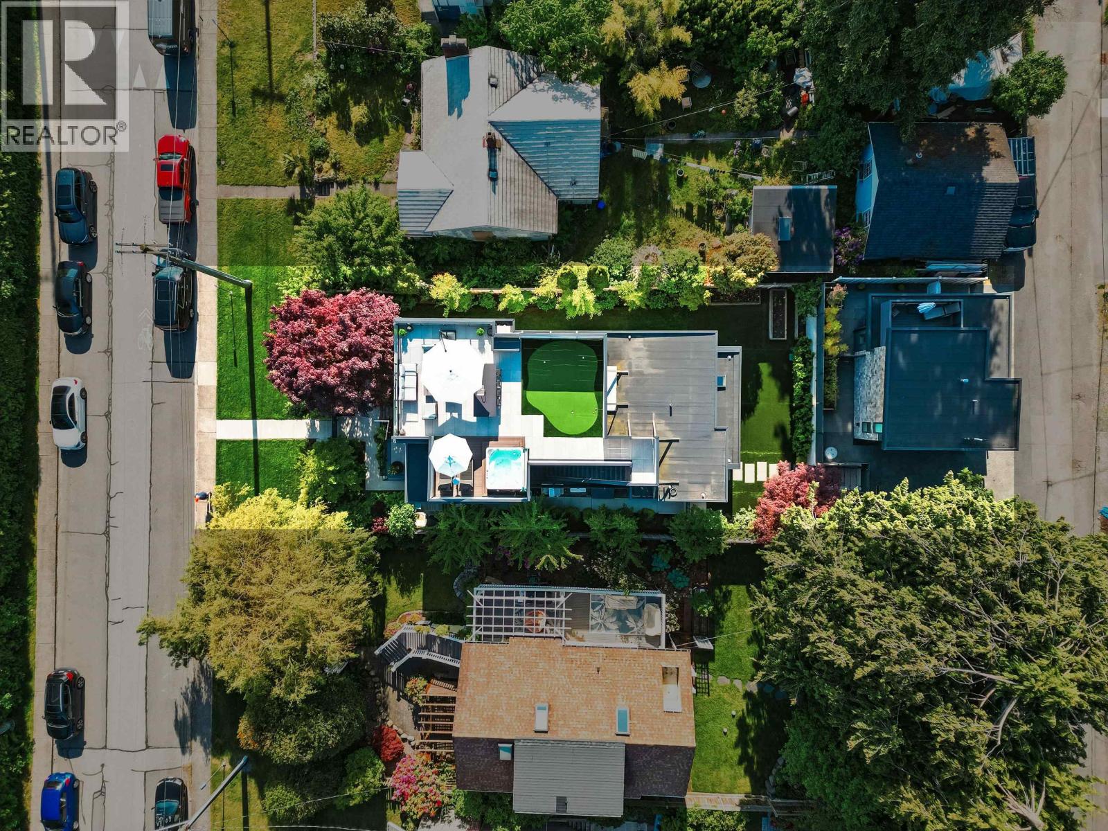 452 E 4TH STREET, North Vancouver