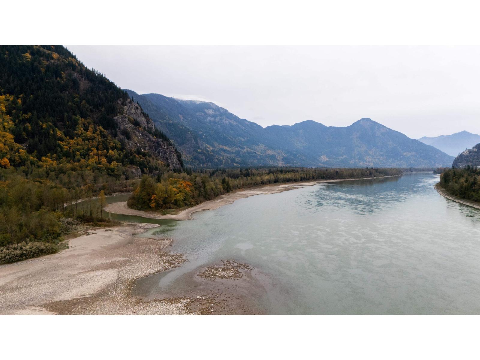 SE 1/4 VASASUS ISLAND, Agassiz, Agassiz
