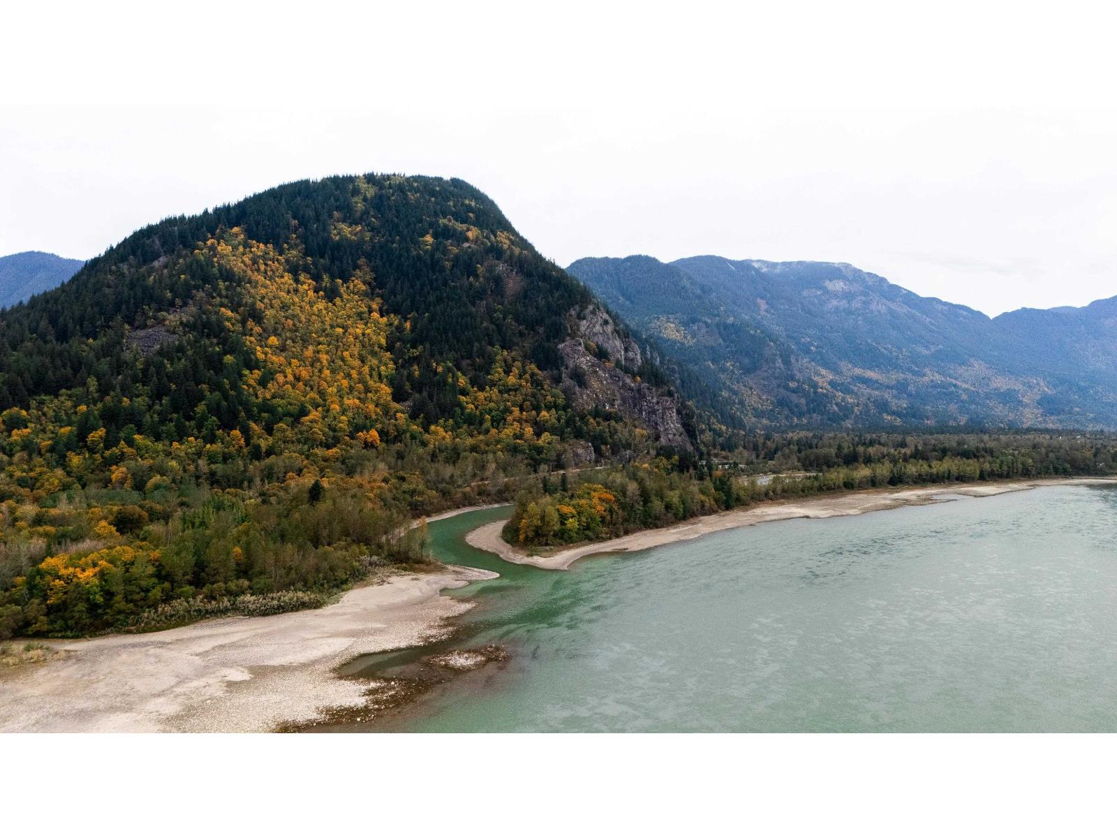 SE 1/4 VASASUS ISLAND, Agassiz, Agassiz