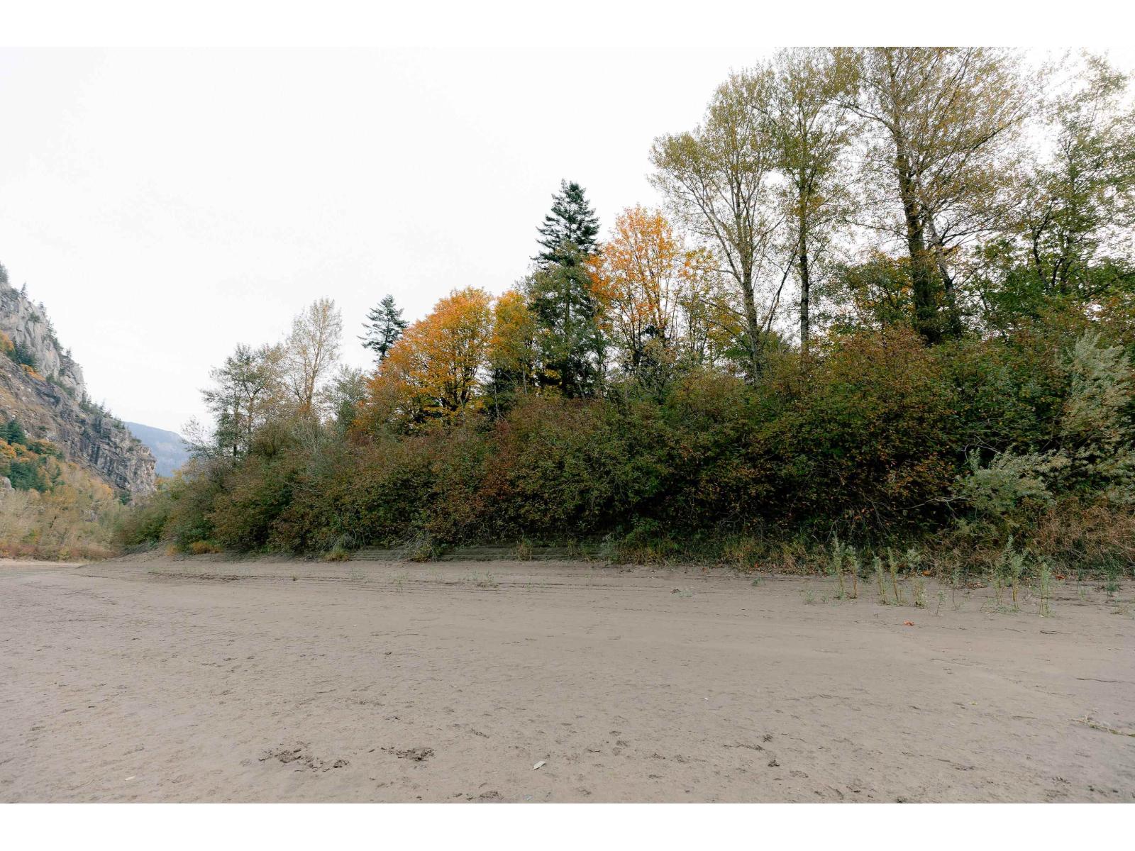 SE 1/4 VASASUS ISLAND, Agassiz, Agassiz