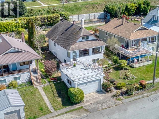 5438 LABURNUM AVE, Powell River