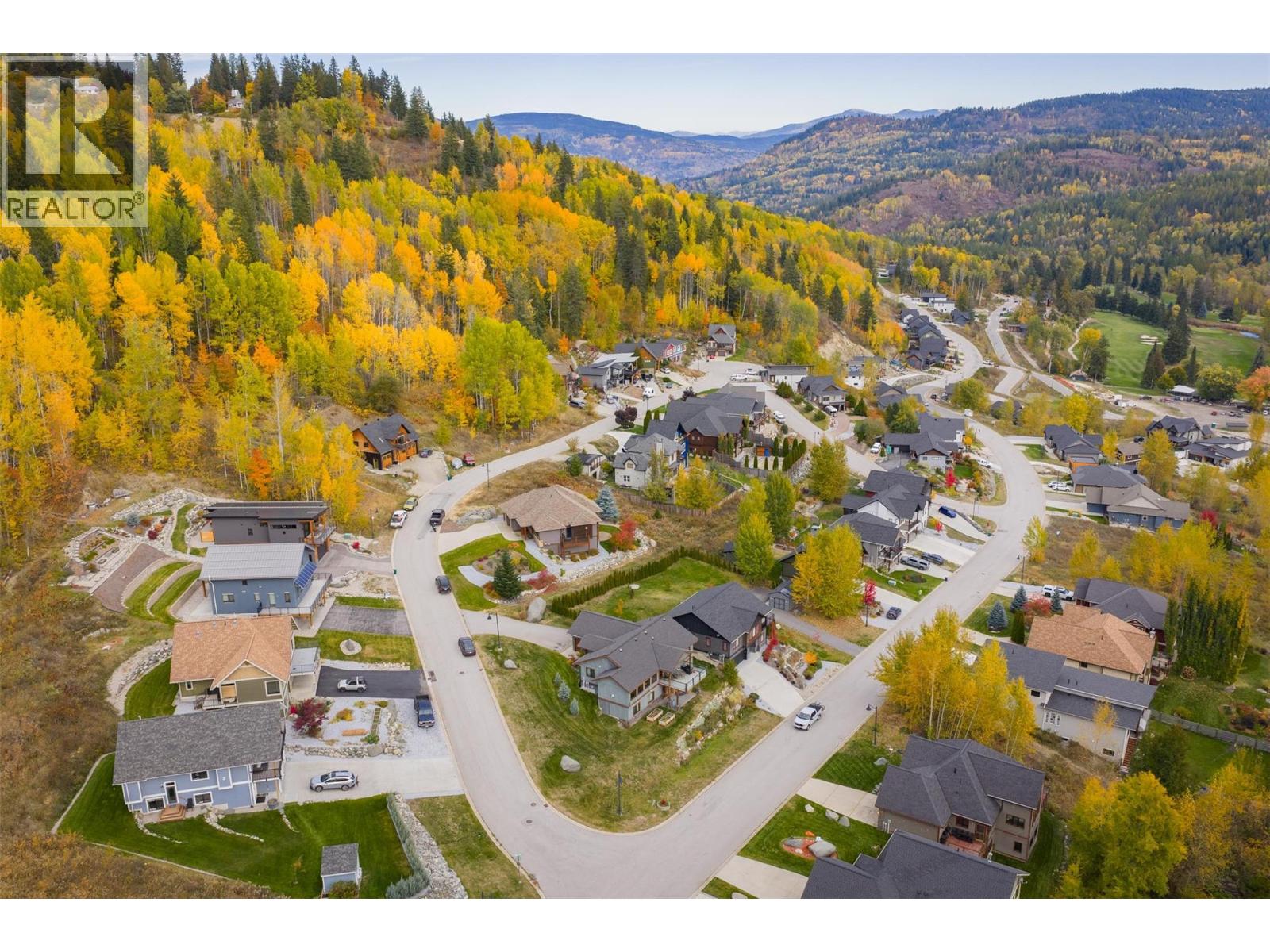 904 Redstone Drive, Rossland