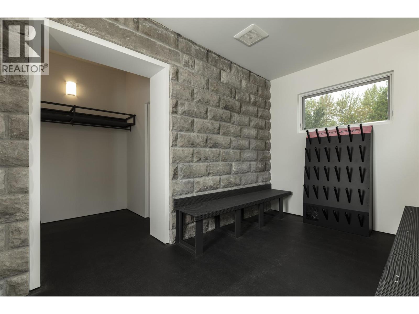 805 & 815 Mackenzie Avenue, Revelstoke