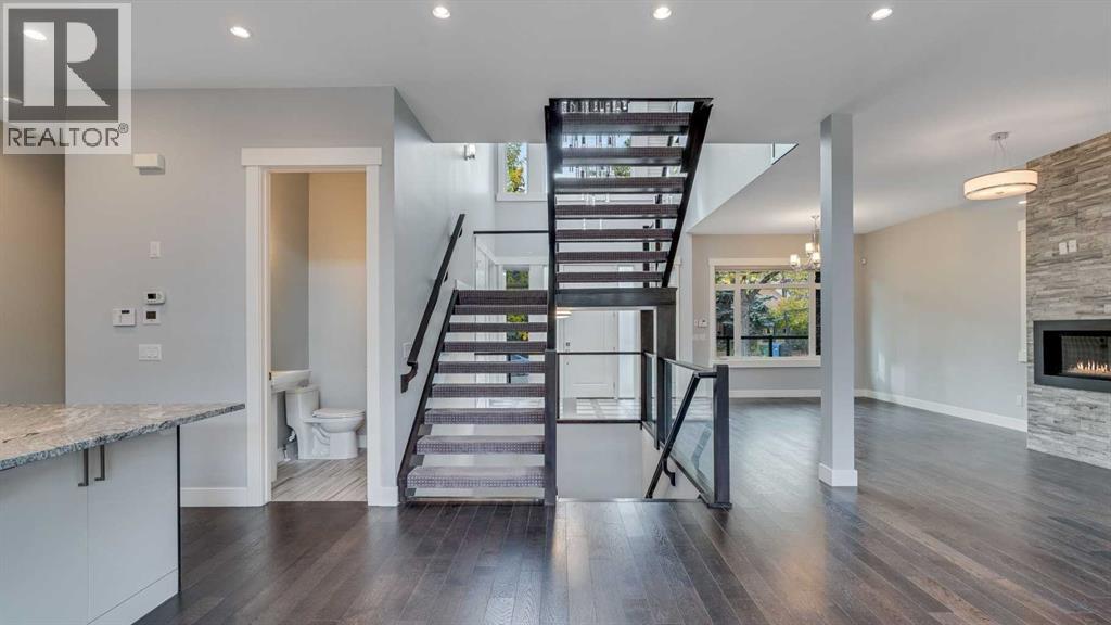 Single Family House for Sale in   Street NW Parkdale Calgary 