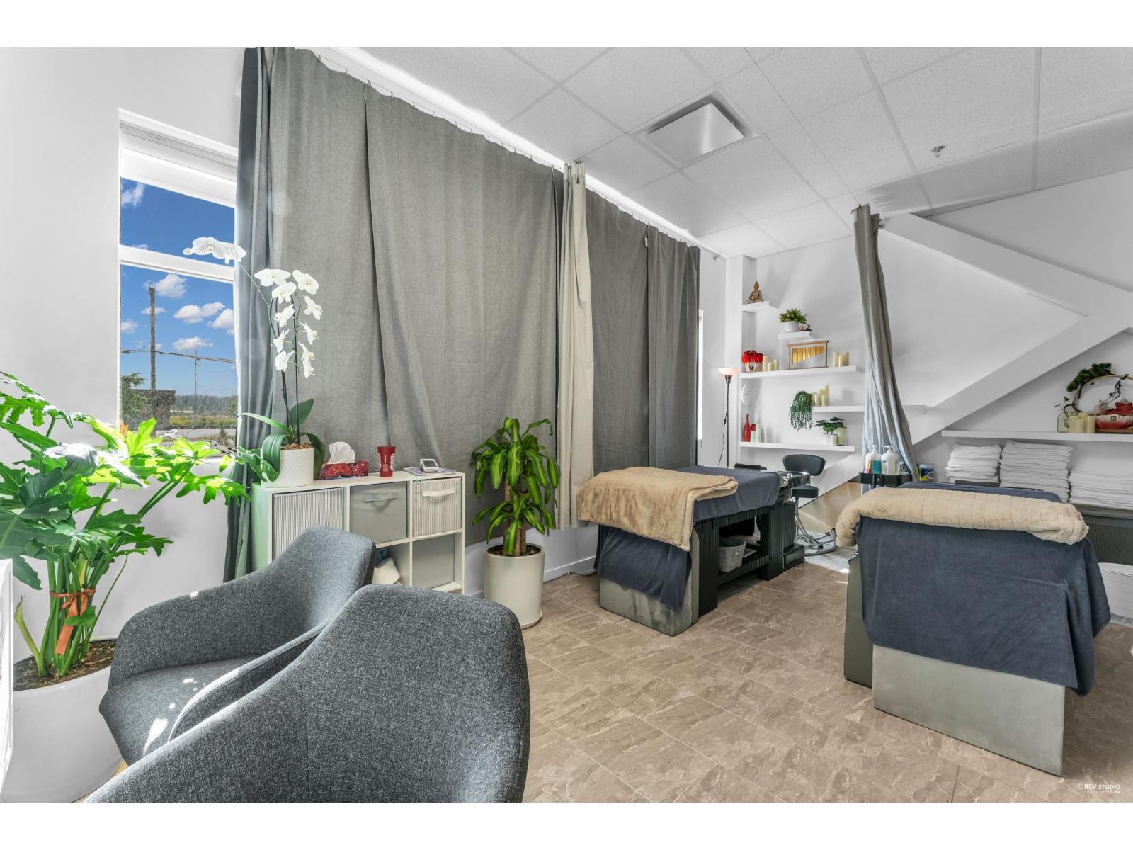 102 358 175A STREET, Surrey