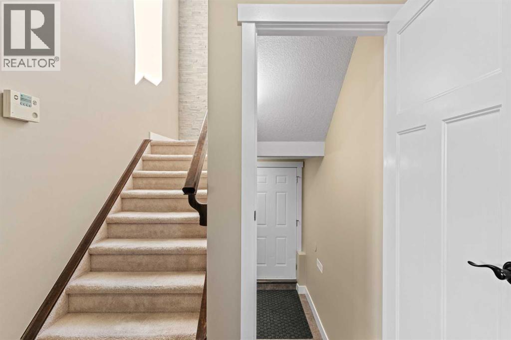 Single Family House for Sale in  Sherwood Boulevard NW Sherwood Calgary 