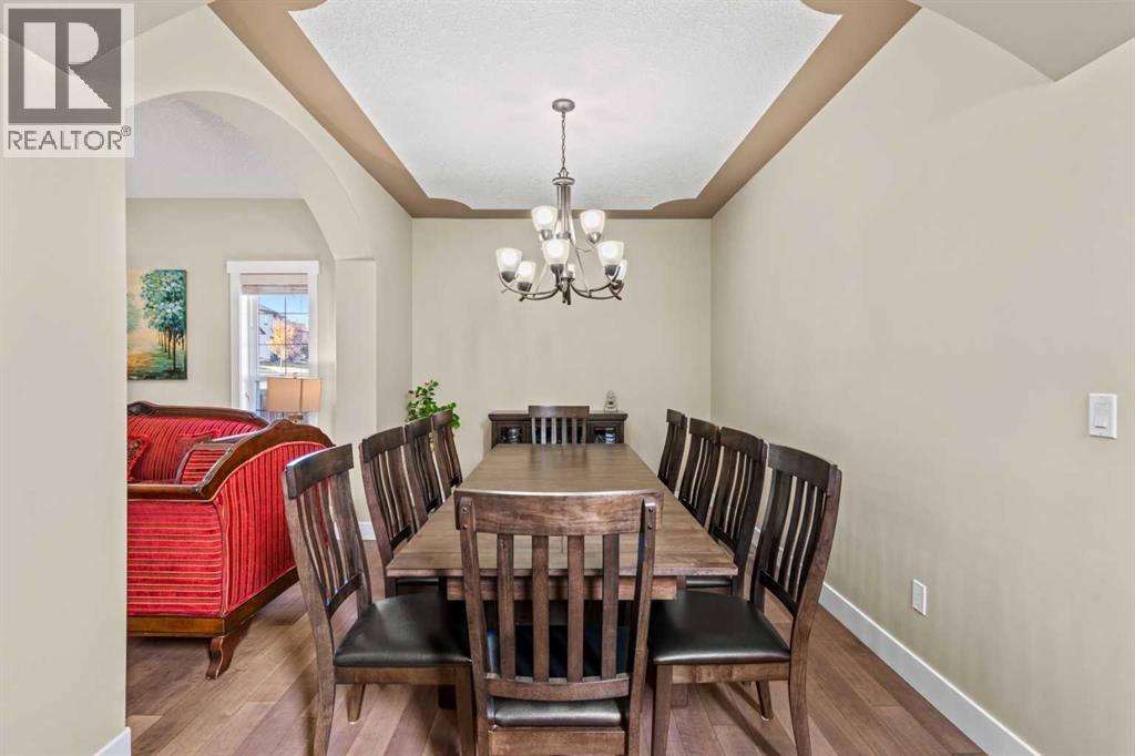 Single Family House for Sale in  Sherwood Boulevard NW Sherwood Calgary 