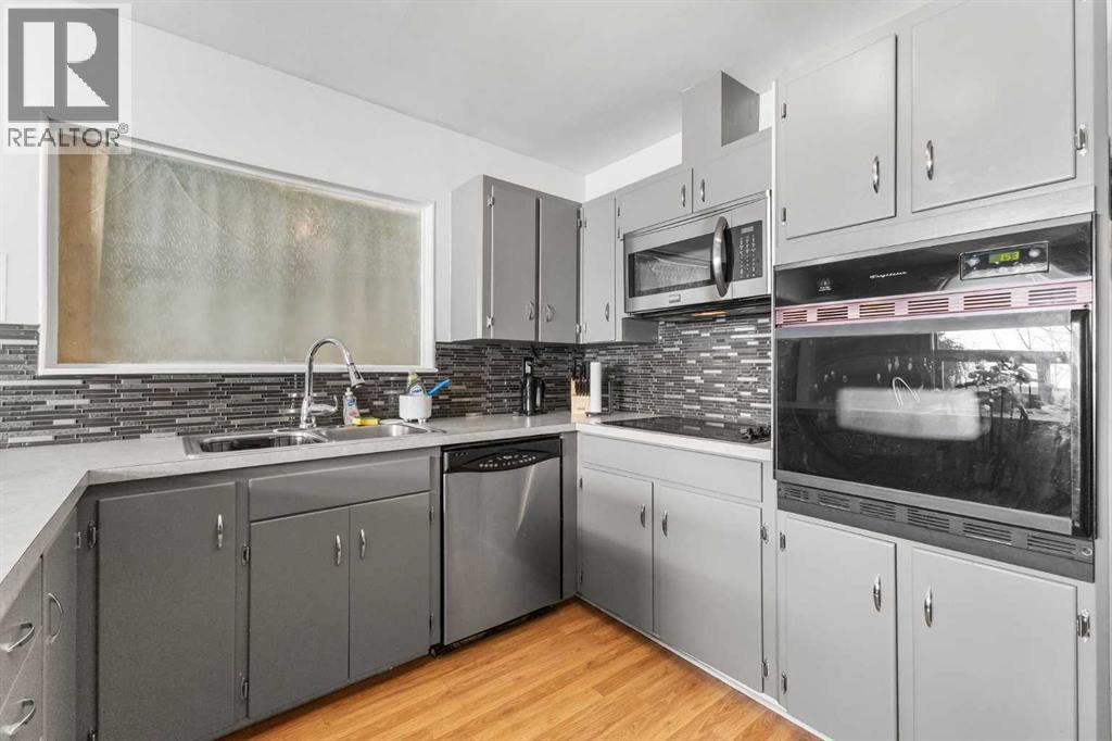 Single Family House Bungalow for Sale in   Street NE Mayland Heights Calgary 