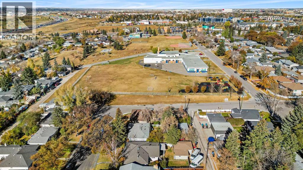 Single Family House Bungalow for Sale in   Street NE Mayland Heights Calgary 