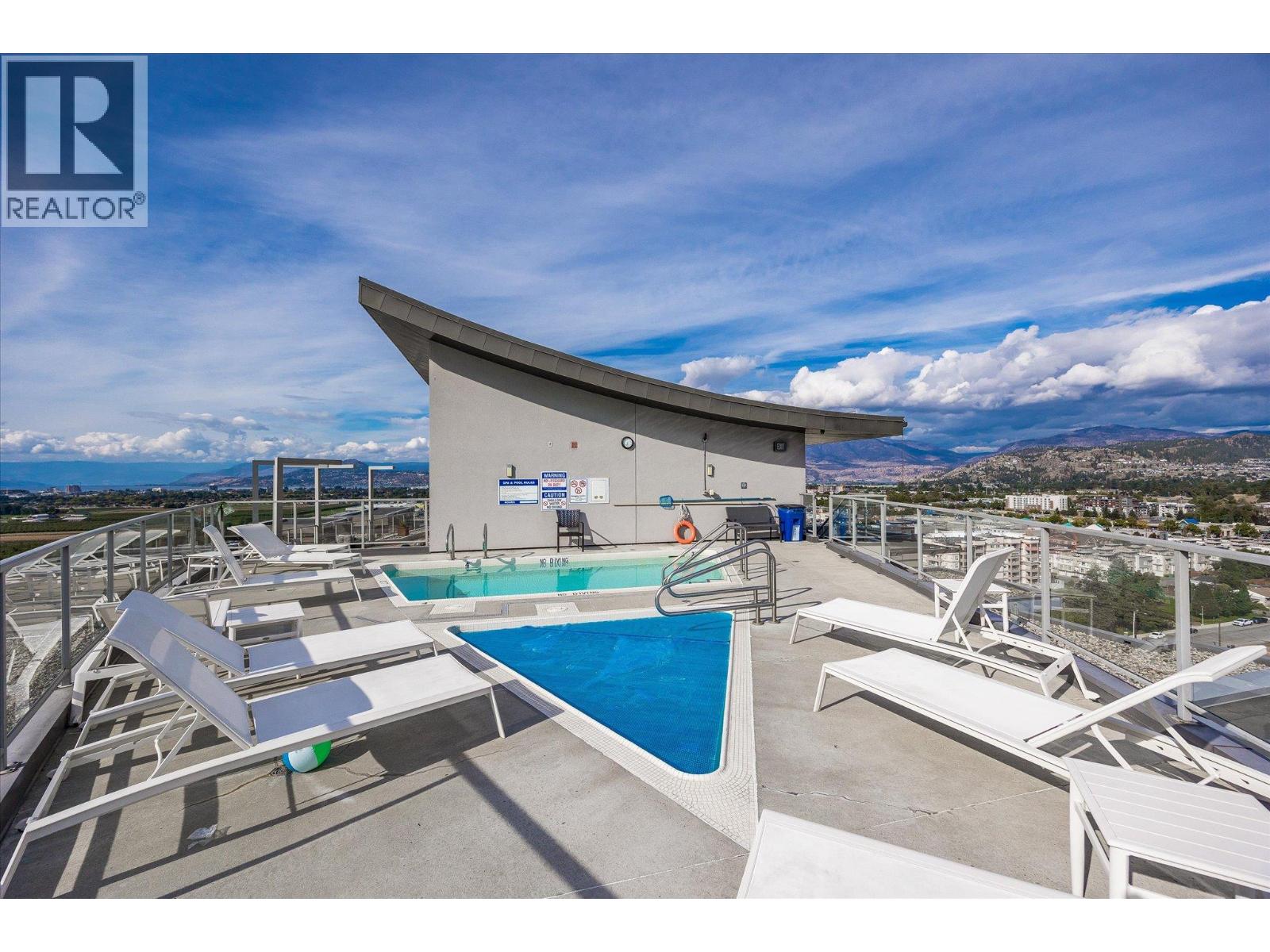 401 2040 Springfield Road, Kelowna