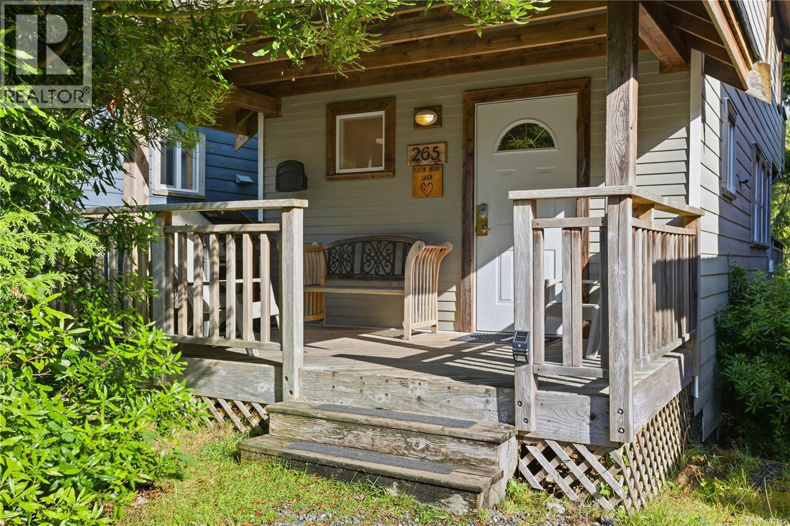 265 Boardwalk Blvd, Ucluelet