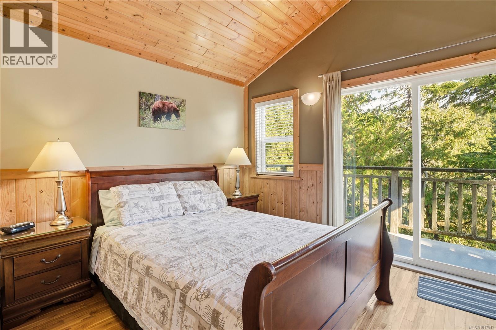 265 Boardwalk Blvd, Ucluelet