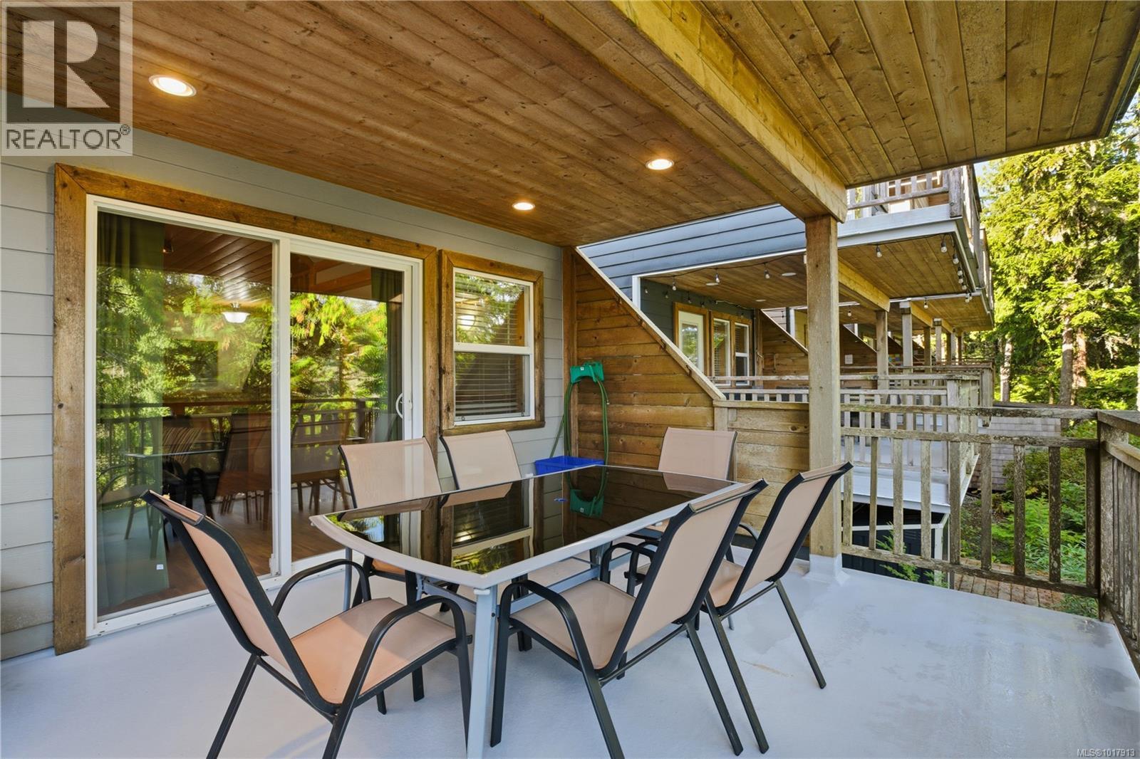 265 Boardwalk Blvd, Ucluelet