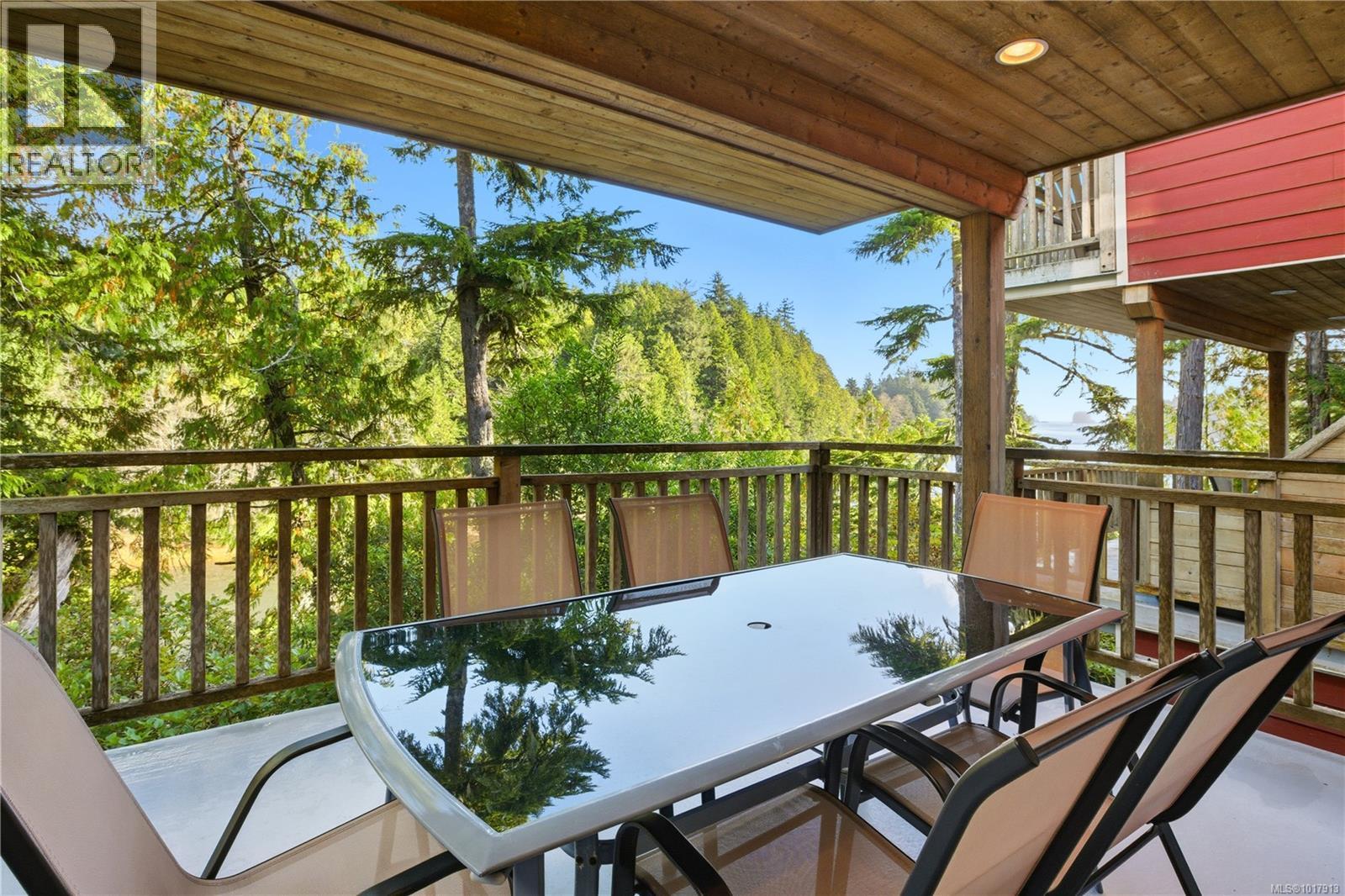 265 Boardwalk Blvd, Ucluelet