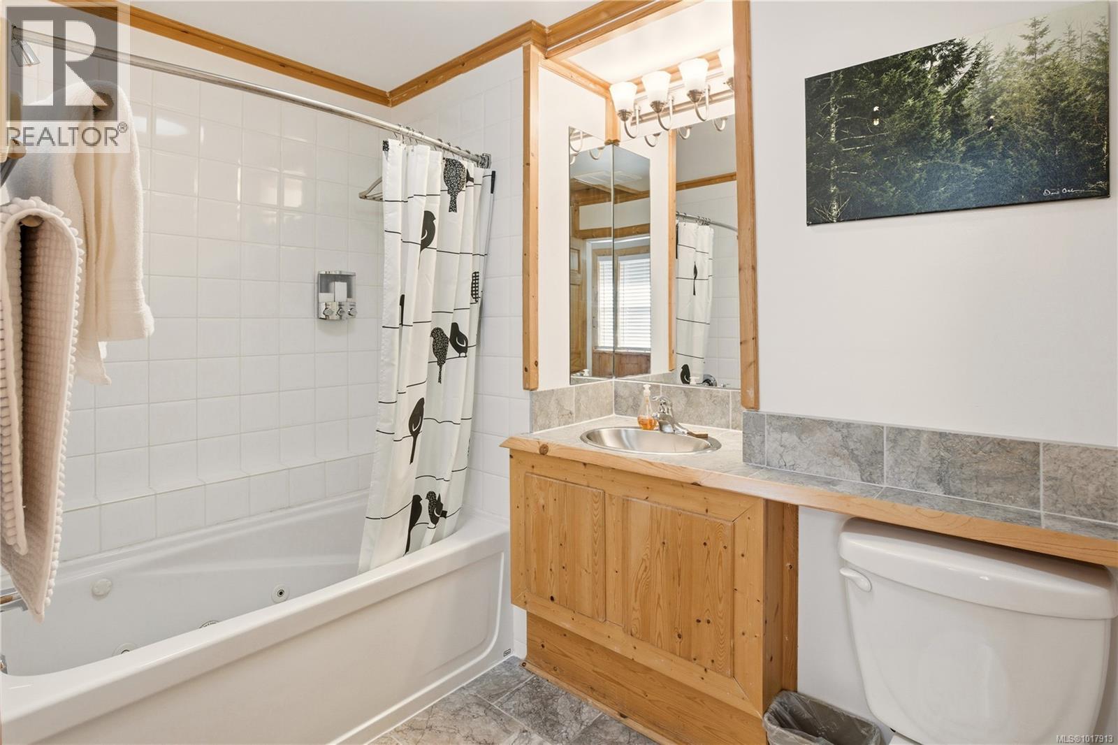 265 Boardwalk Blvd, Ucluelet