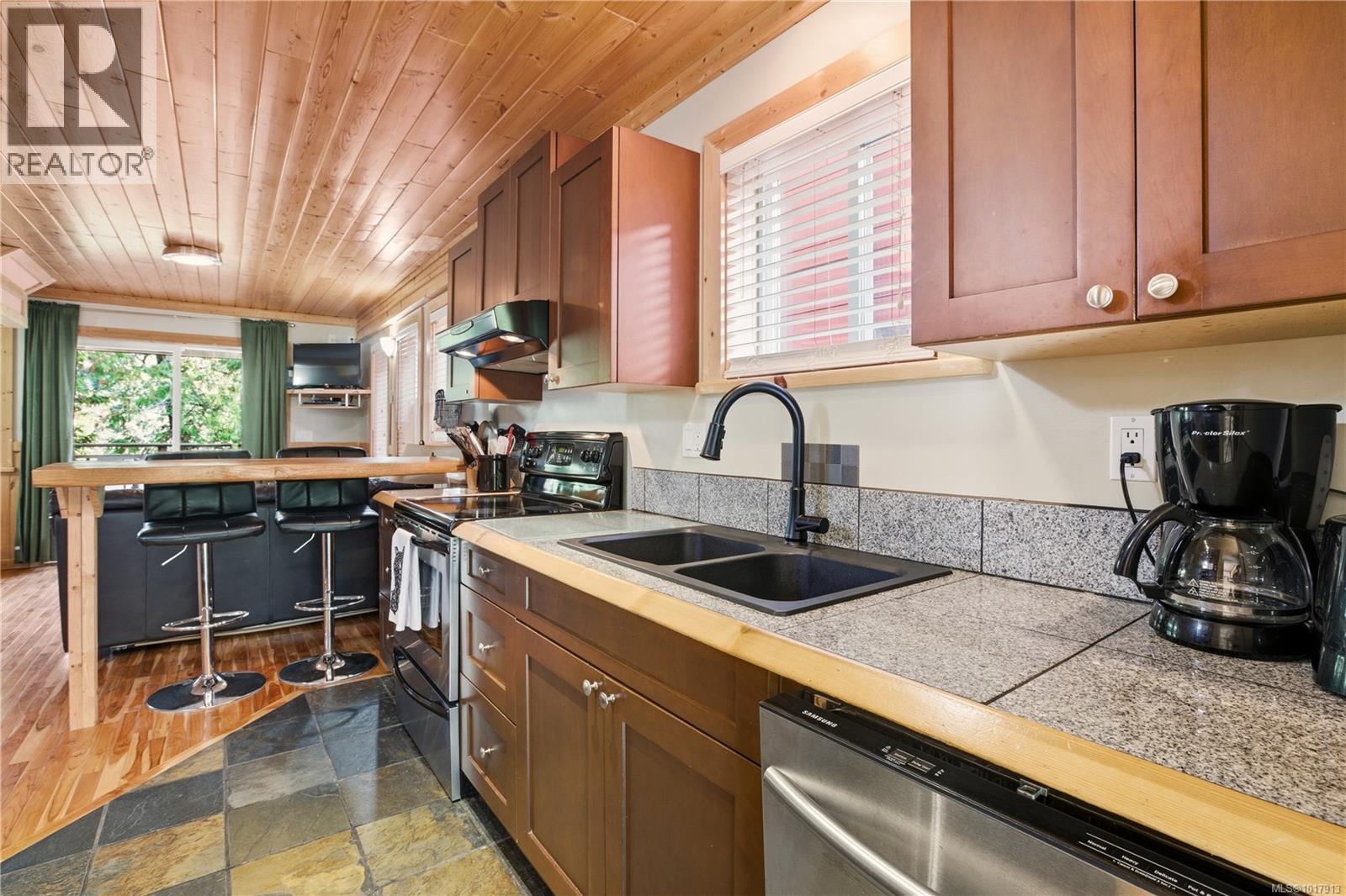 265 Boardwalk Blvd, Ucluelet