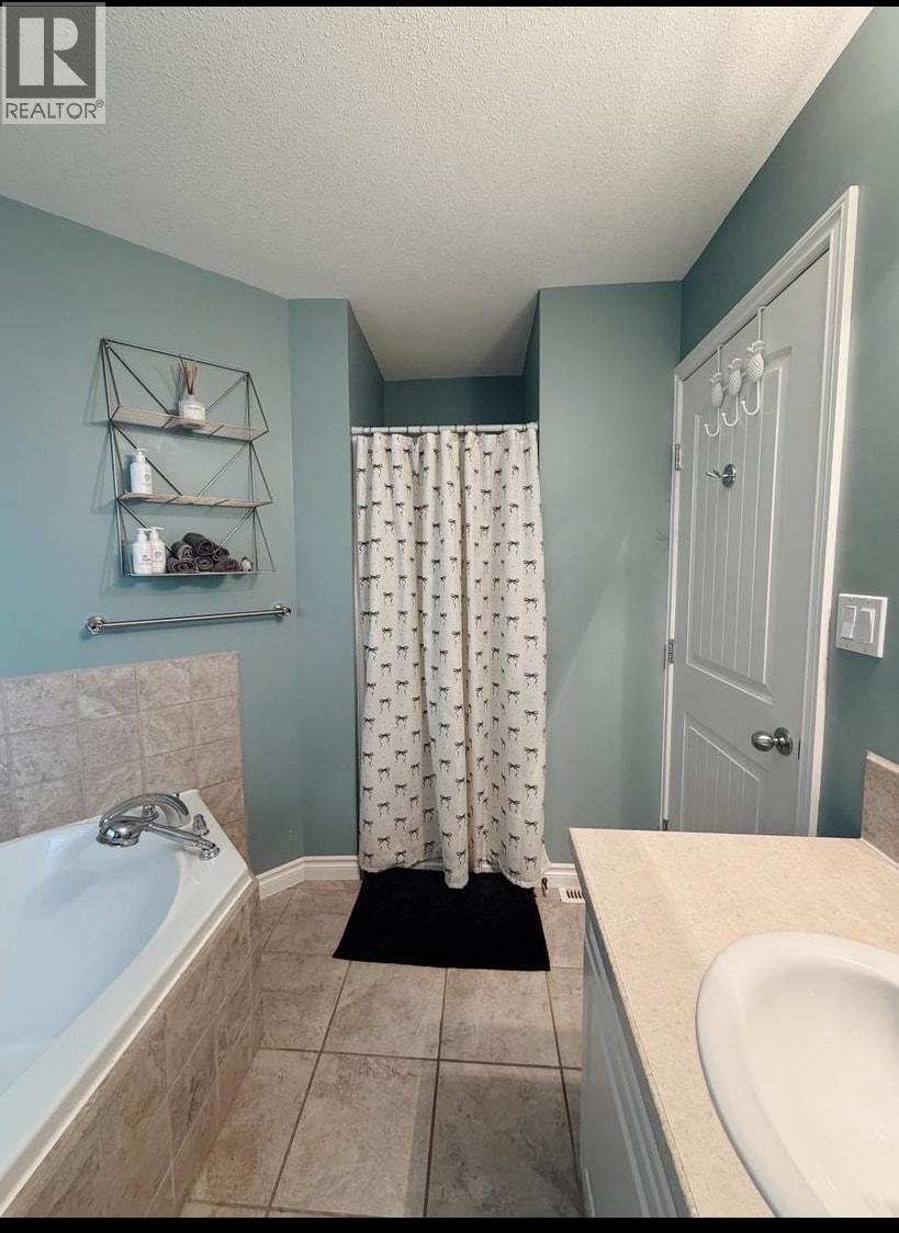 11328 86A STREET, Fort St. John