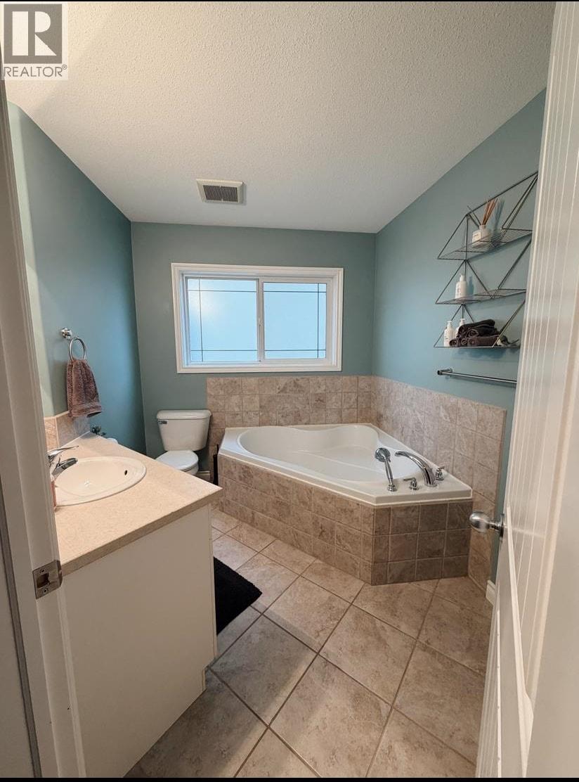 11328 86A STREET, Fort St. John