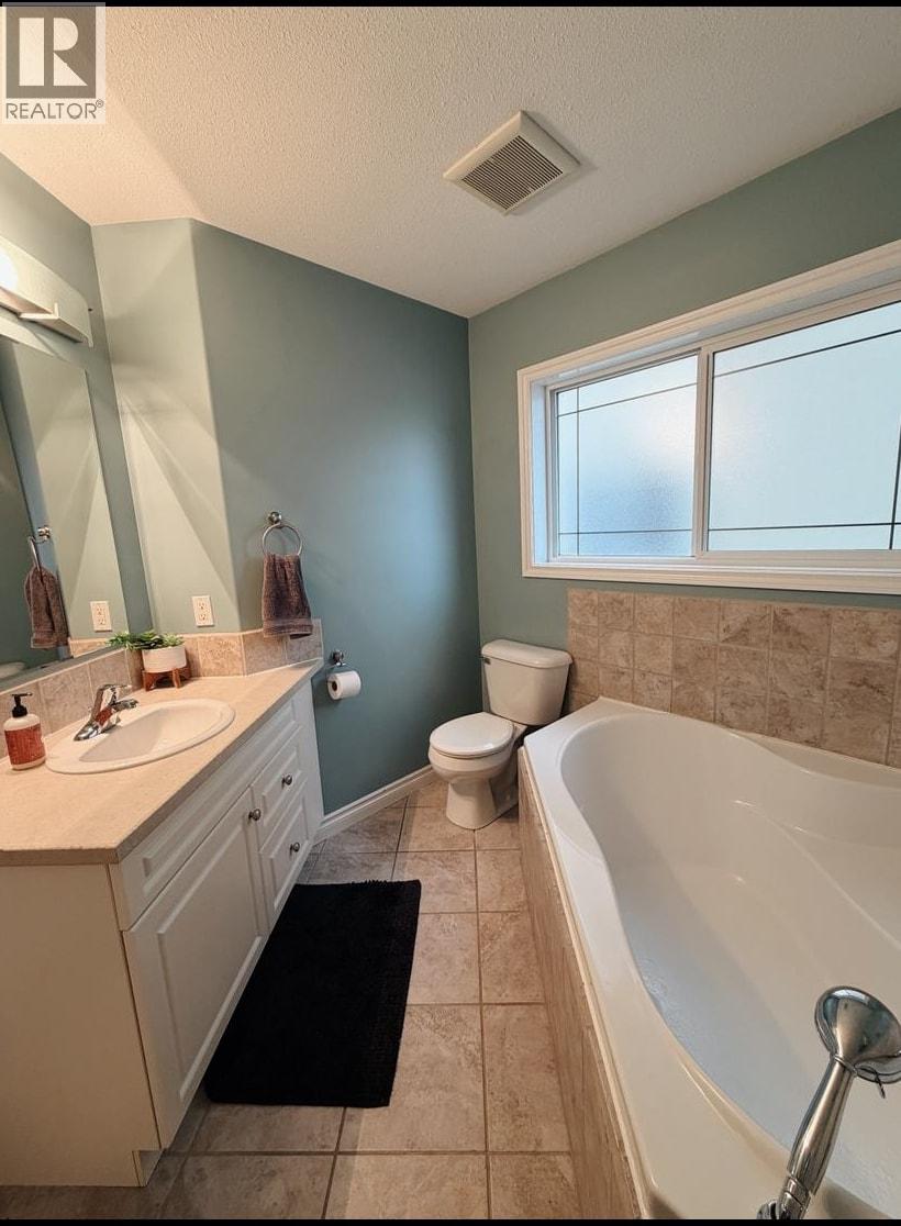 11328 86A STREET, Fort St. John