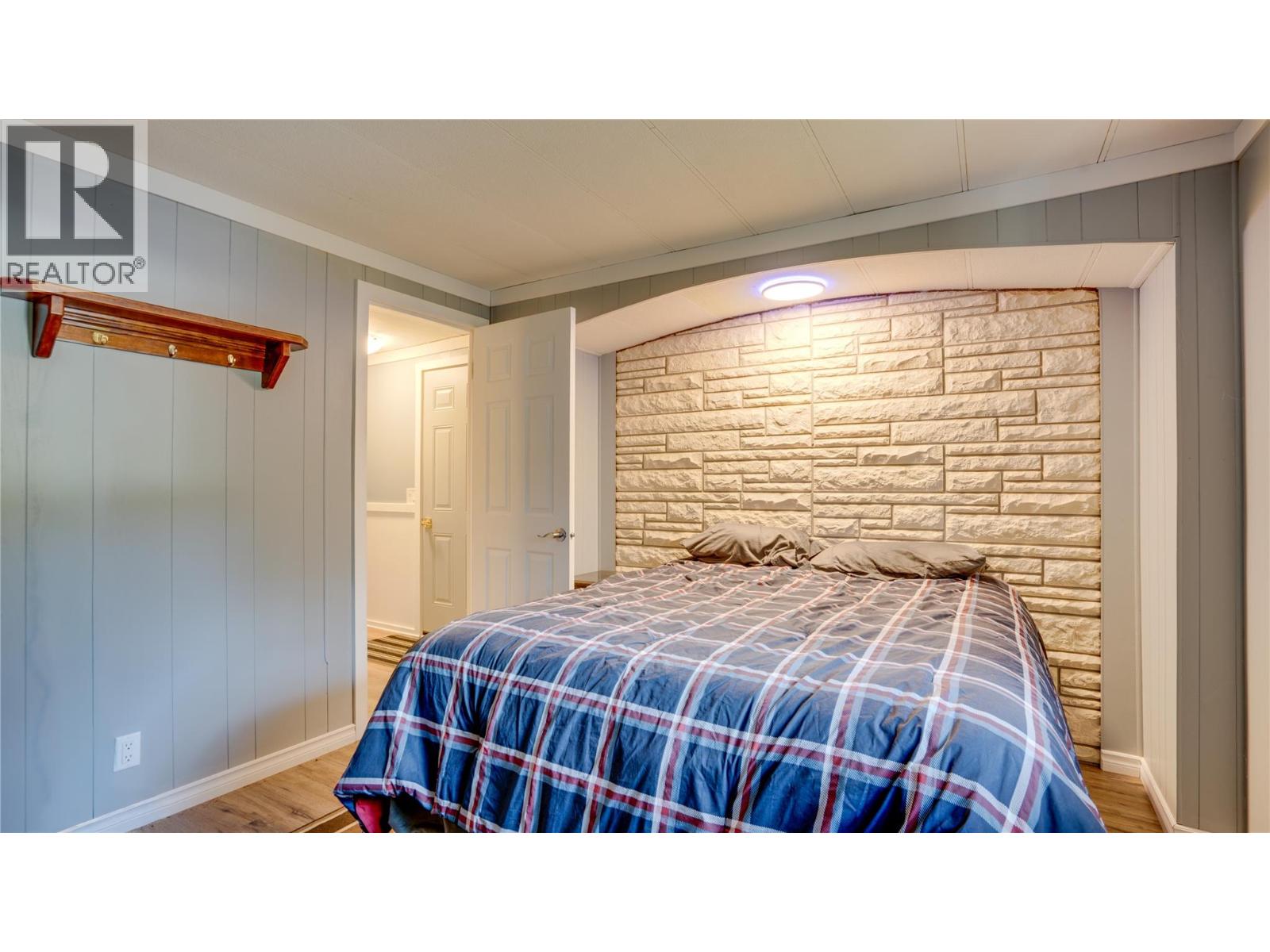 41 6588 97A Highway, Enderby