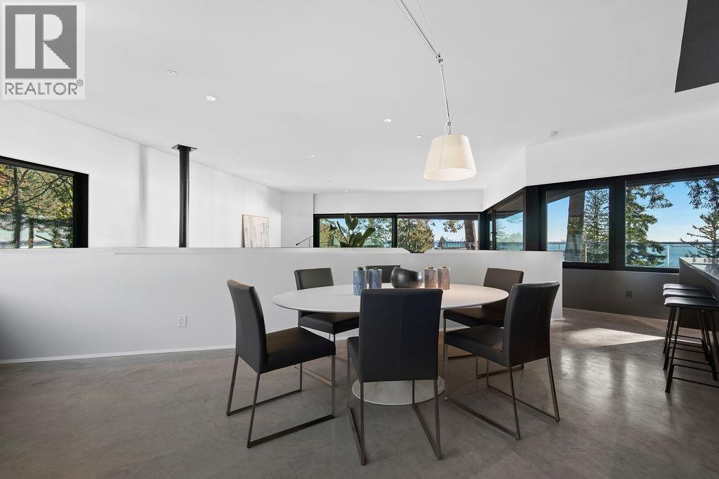 4166 ROSE CRESCENT, West Vancouver