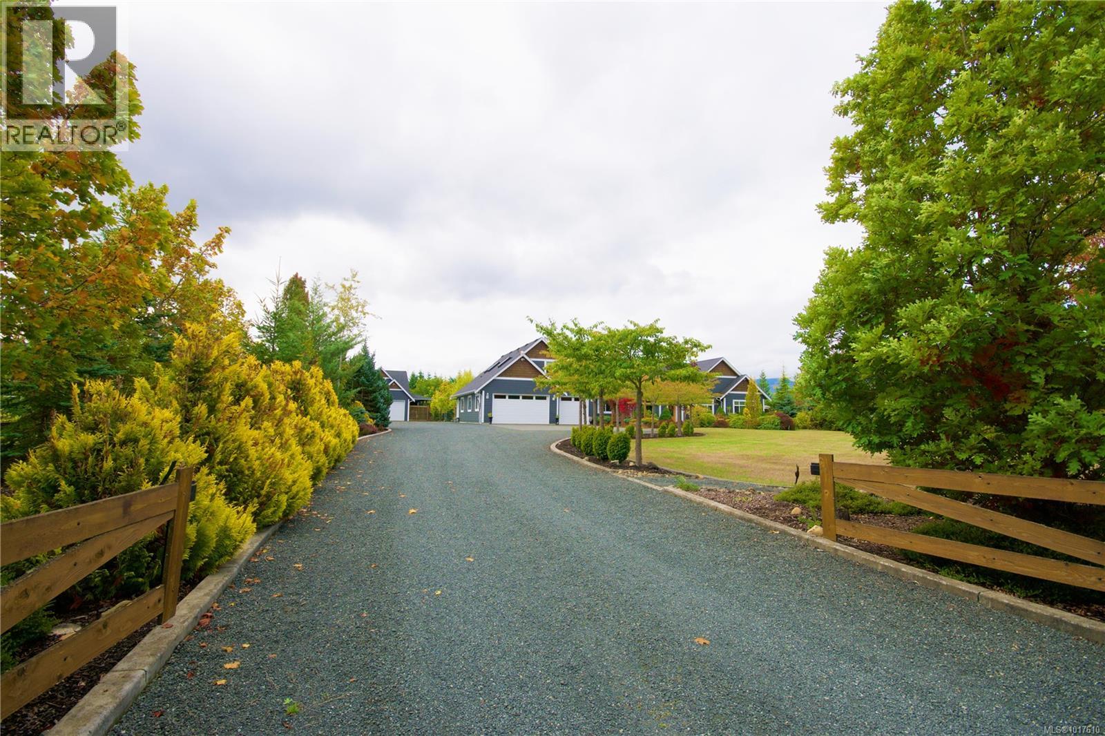 2040 Sun King Rd, Coombs - Exteriors - Photo 3