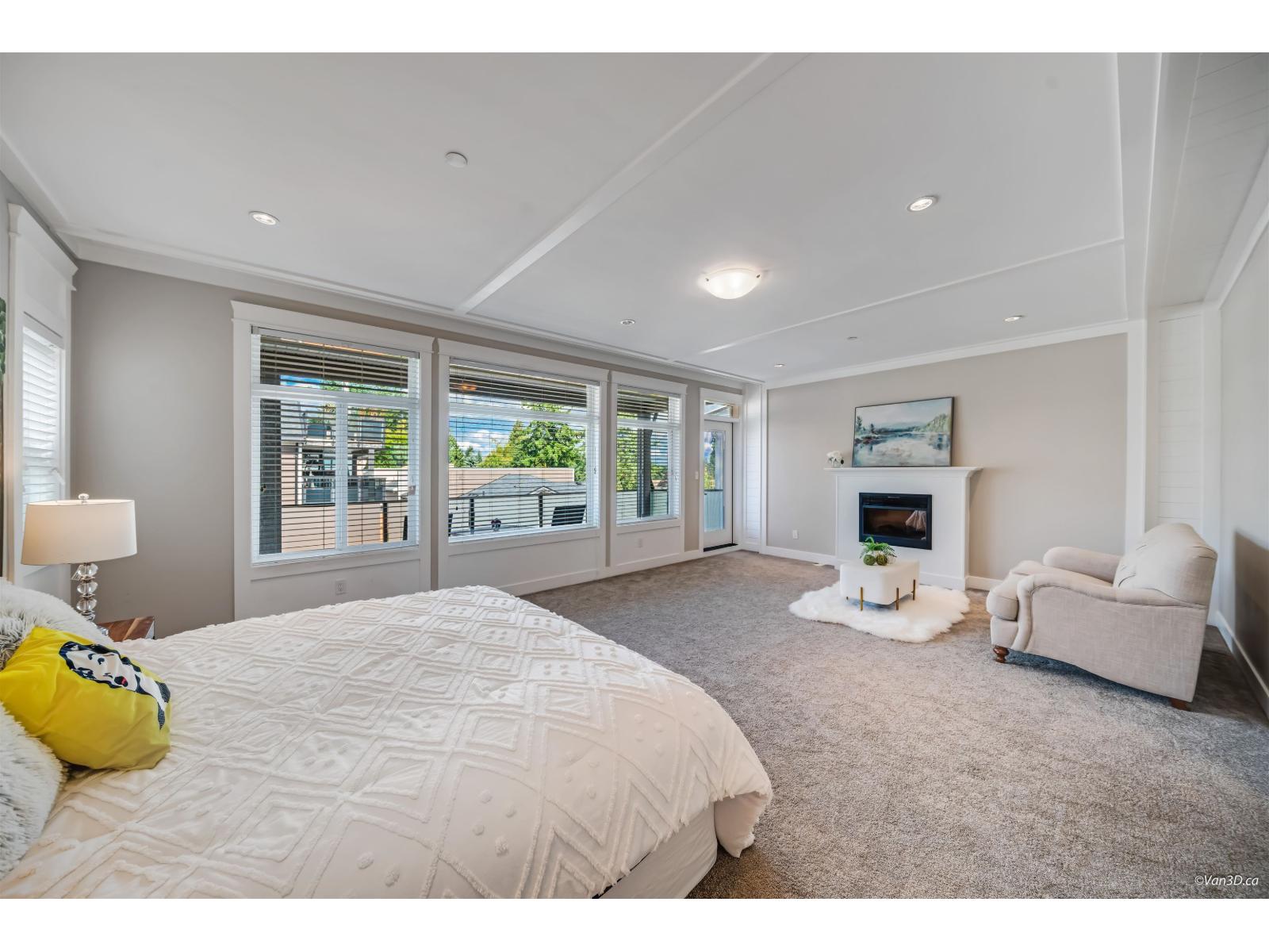 3 1426 FINLAY STREET, White Rock