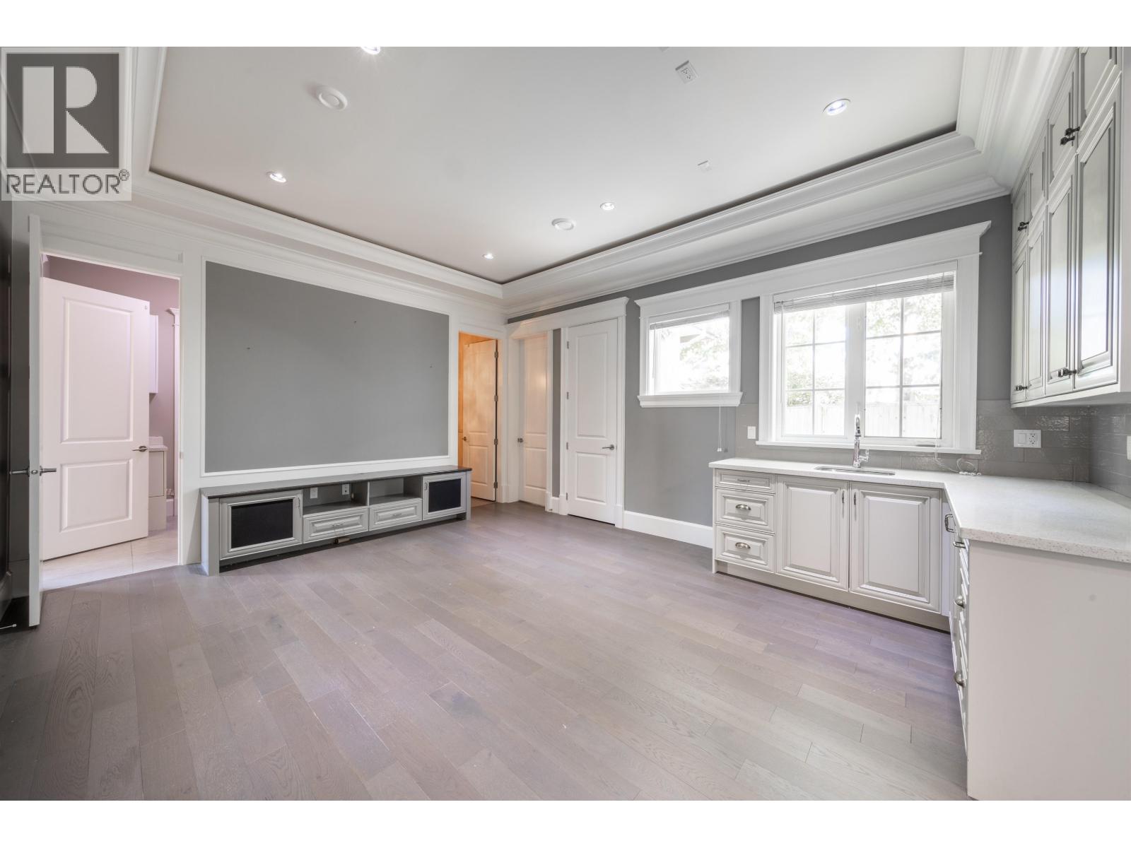 9640 BATES ROAD, Richmond