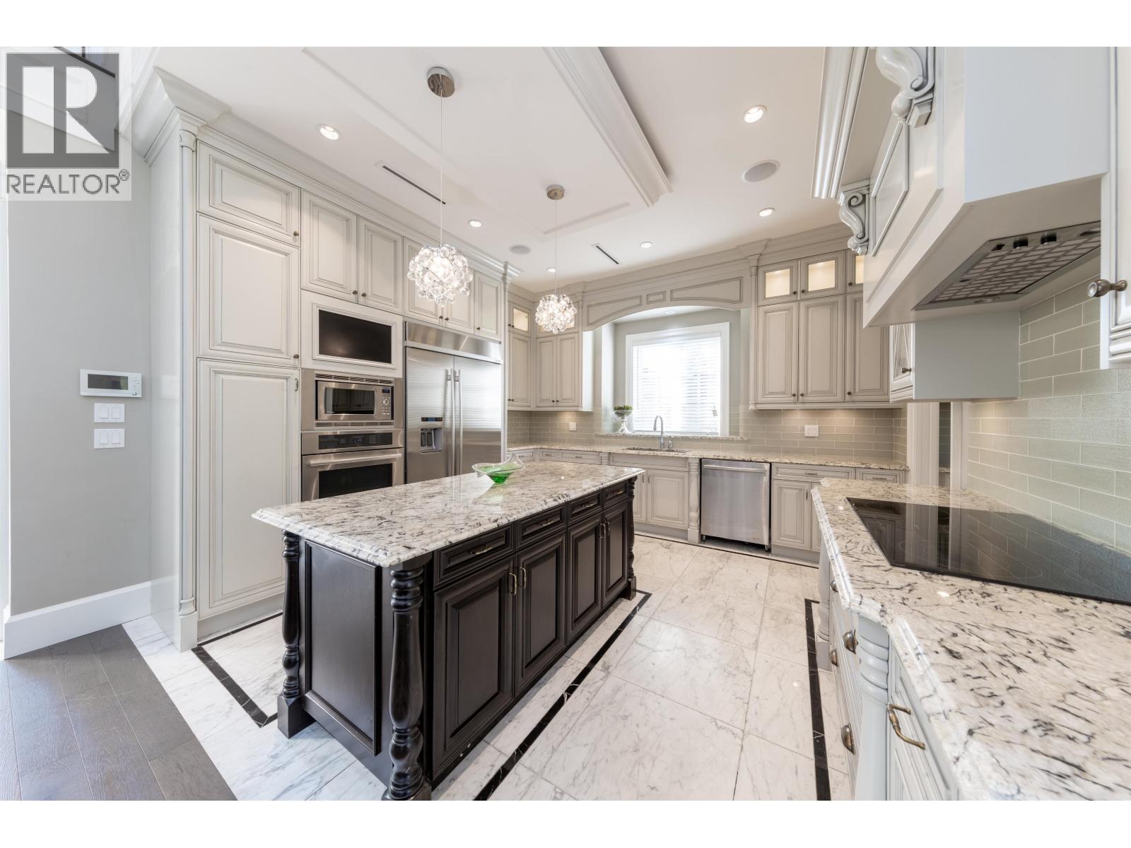 9640 BATES ROAD, Richmond