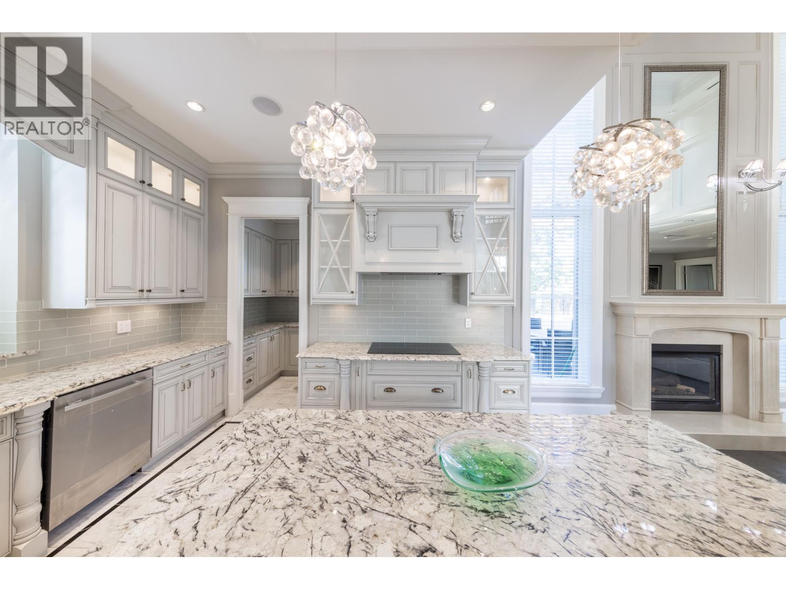 9640 BATES ROAD, Richmond