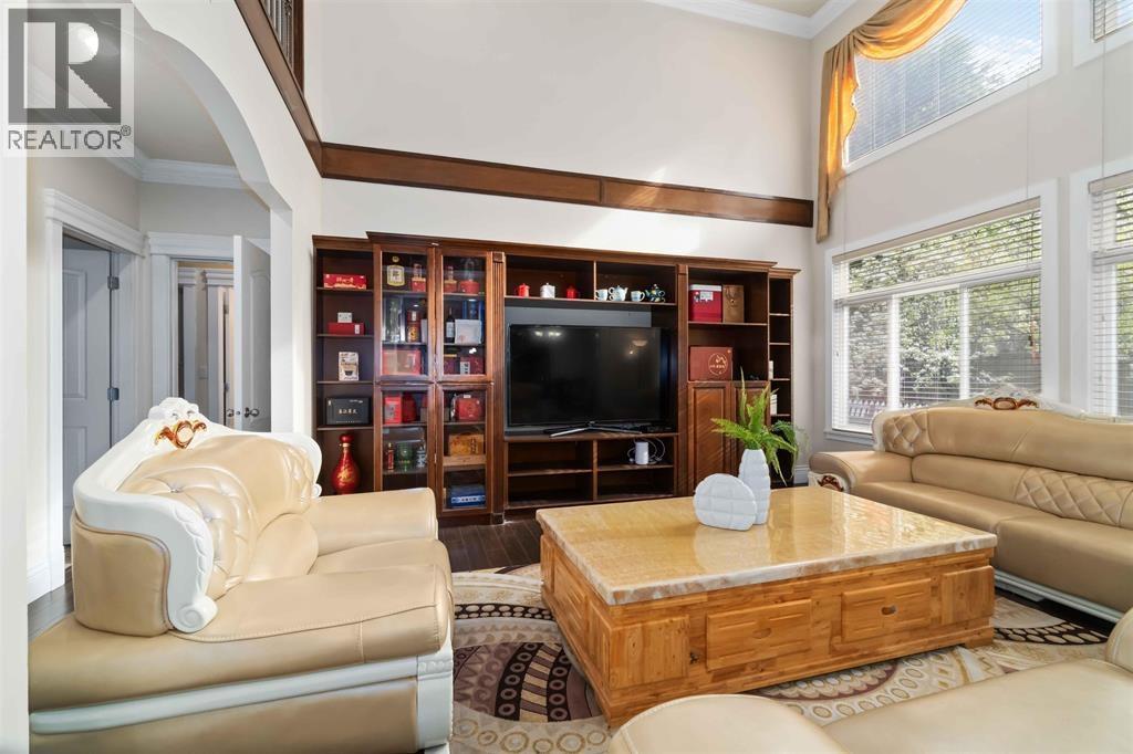 6040 ADAMS Place, Richmond