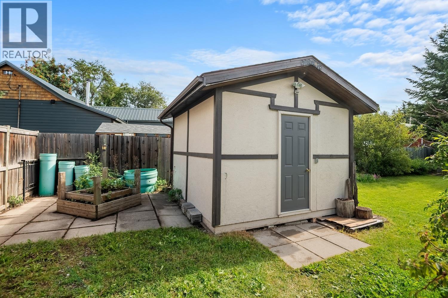 402 6A Avenue, Fernie