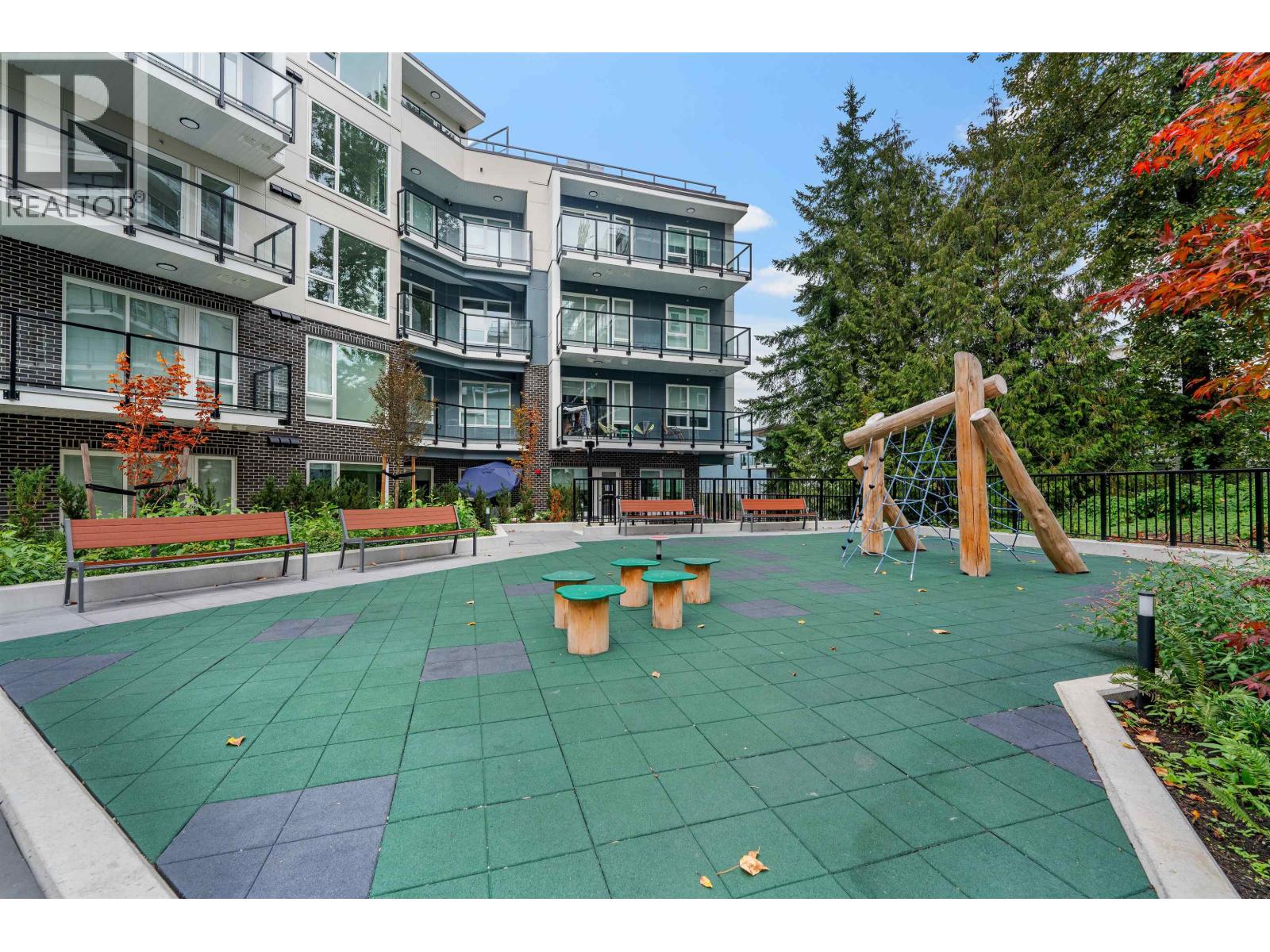 402 1100 CLARKE ROAD, Port Moody