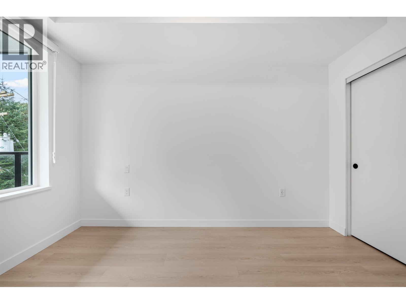 402 1100 CLARKE ROAD, Port Moody