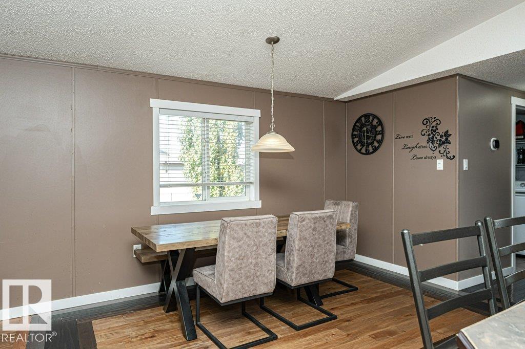 320 Maple Wood DR NW, Edmonton