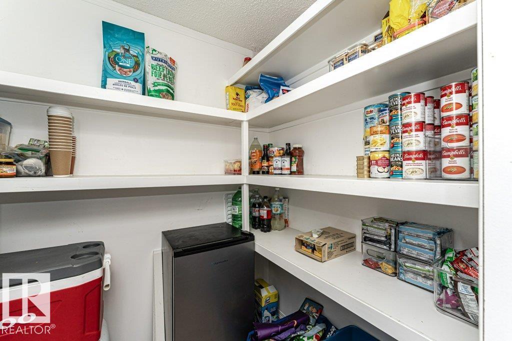 320 Maple Wood DR NW, Edmonton