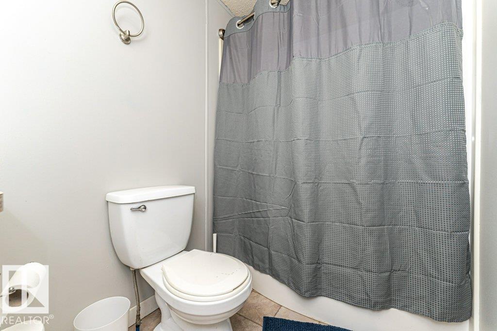 320 Maple Wood DR NW, Edmonton