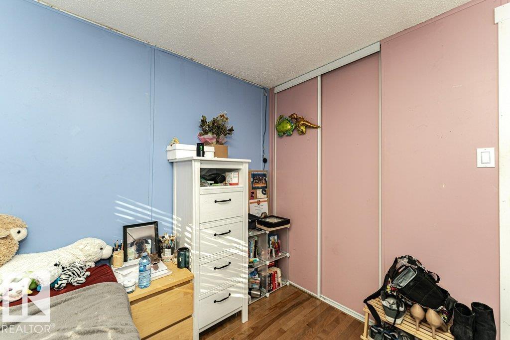 320 Maple Wood DR NW, Edmonton